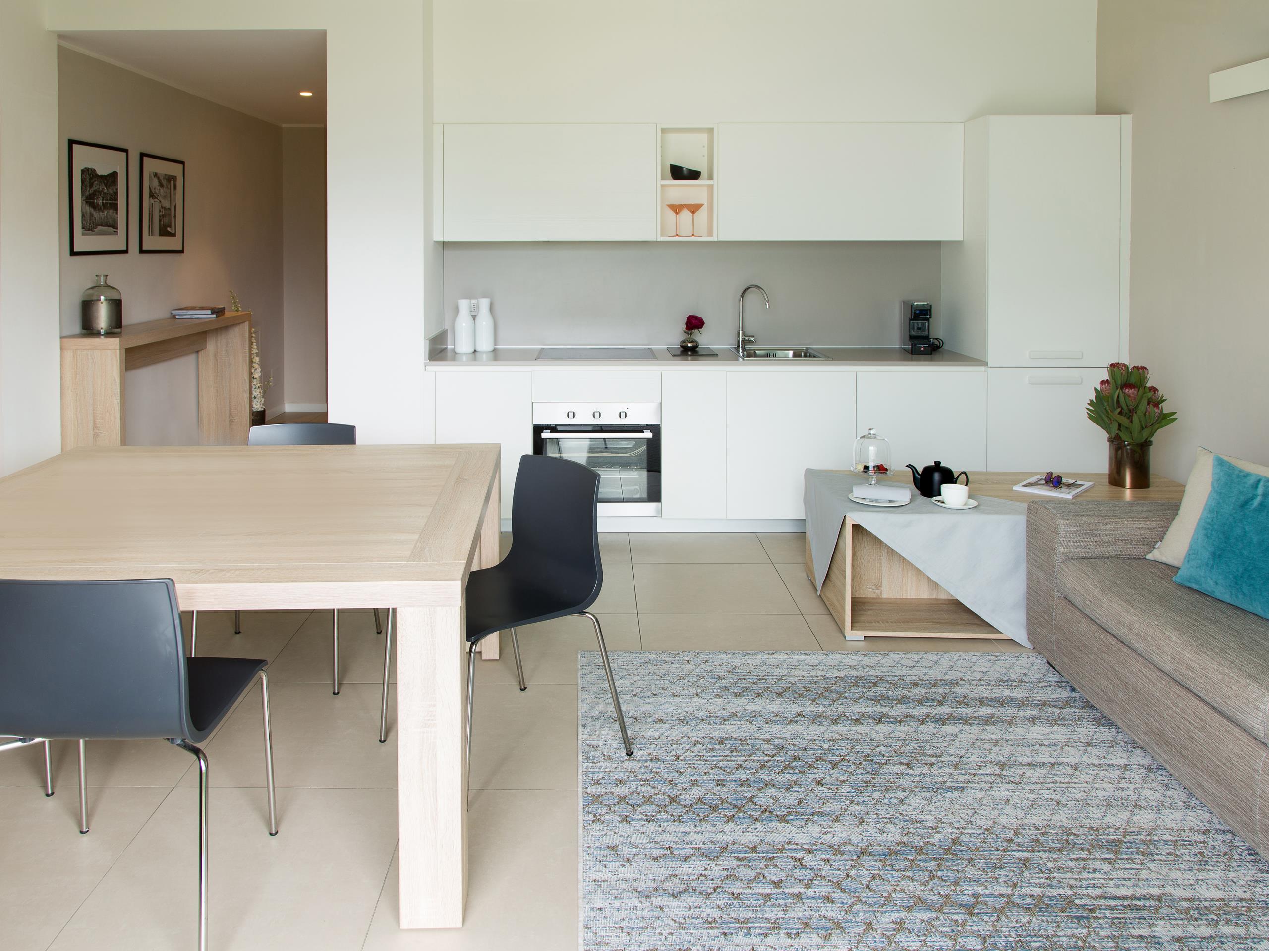 One Bedroom Corner Apartment, Filario Hotel 