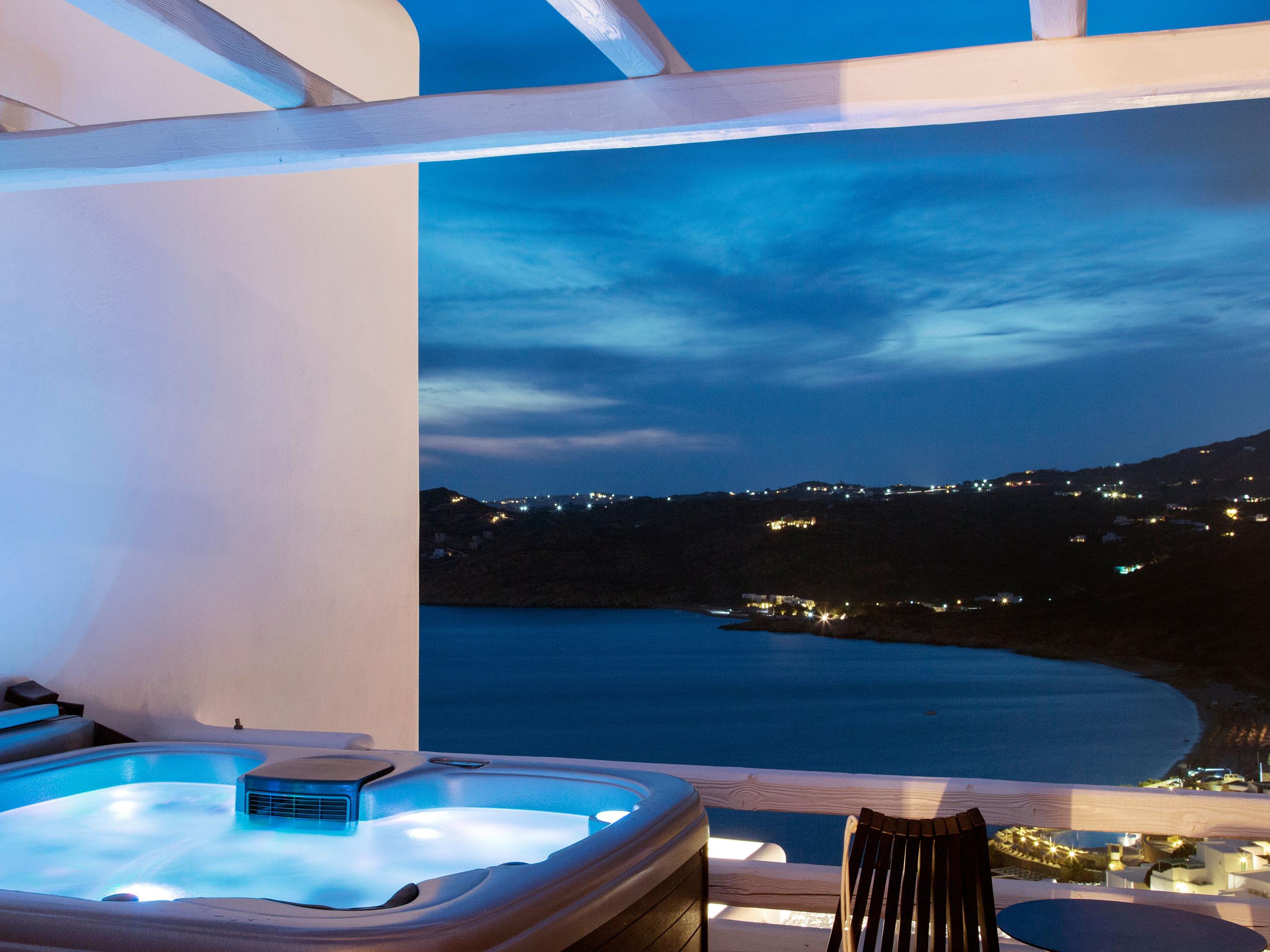 Myconian Avaton Jacuzzi in Mykonos