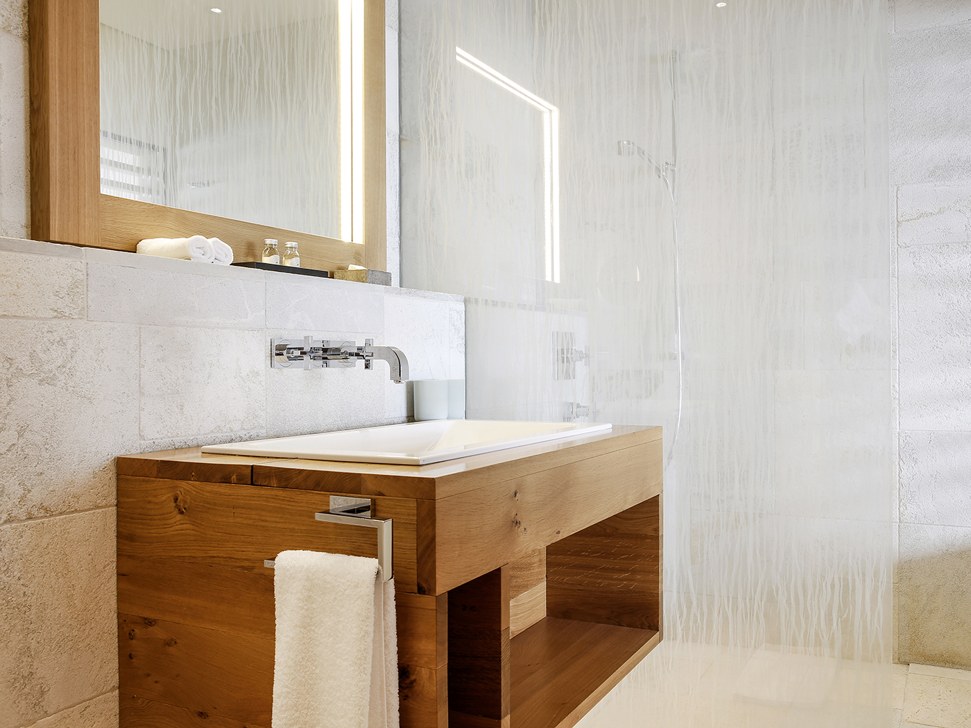 Chetzeron Valley Superior R 05