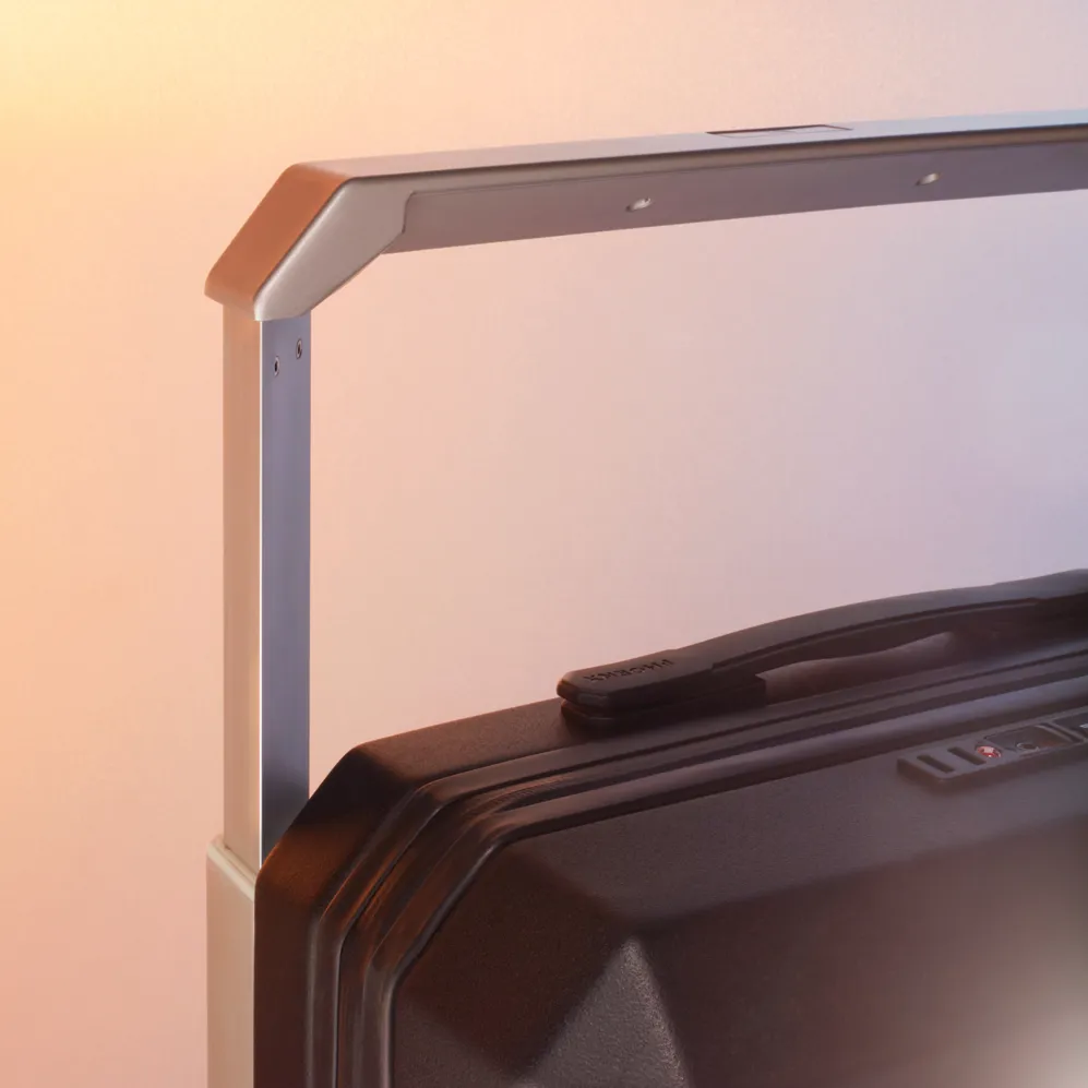 001 Travel Gift Guide Header