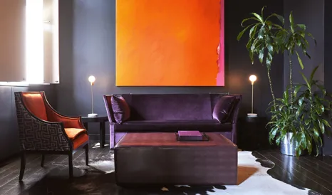 hotel-st-paul-guestroom-violet-sofa-interior-design-M-06-r.jpg