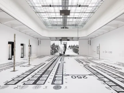 36 Jhelmut Lang Vienna