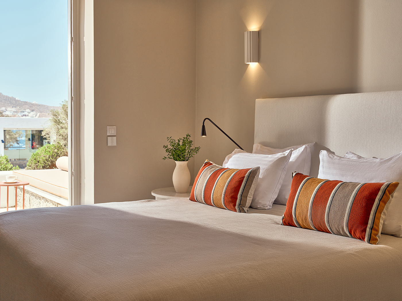 Mykonos Theoxenia Deluxe Suite Garden View V4 R 02