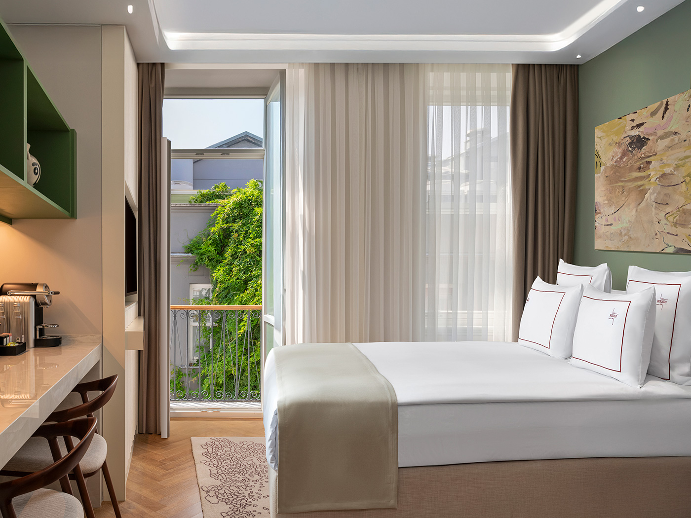 Casa Foscolo Superior King Room Balcony R 01