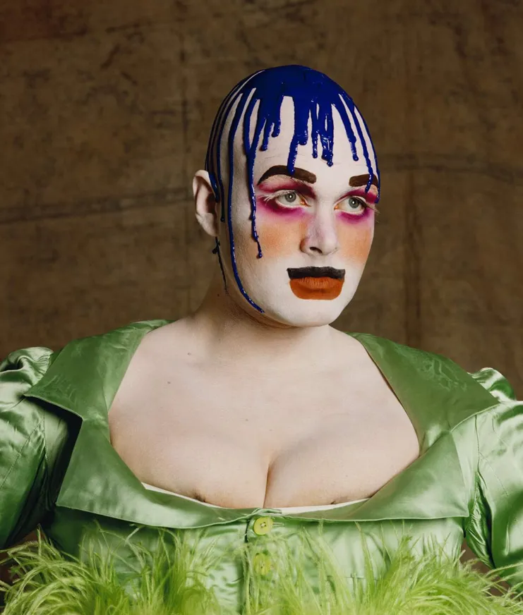 16 BE 25 London Bowery