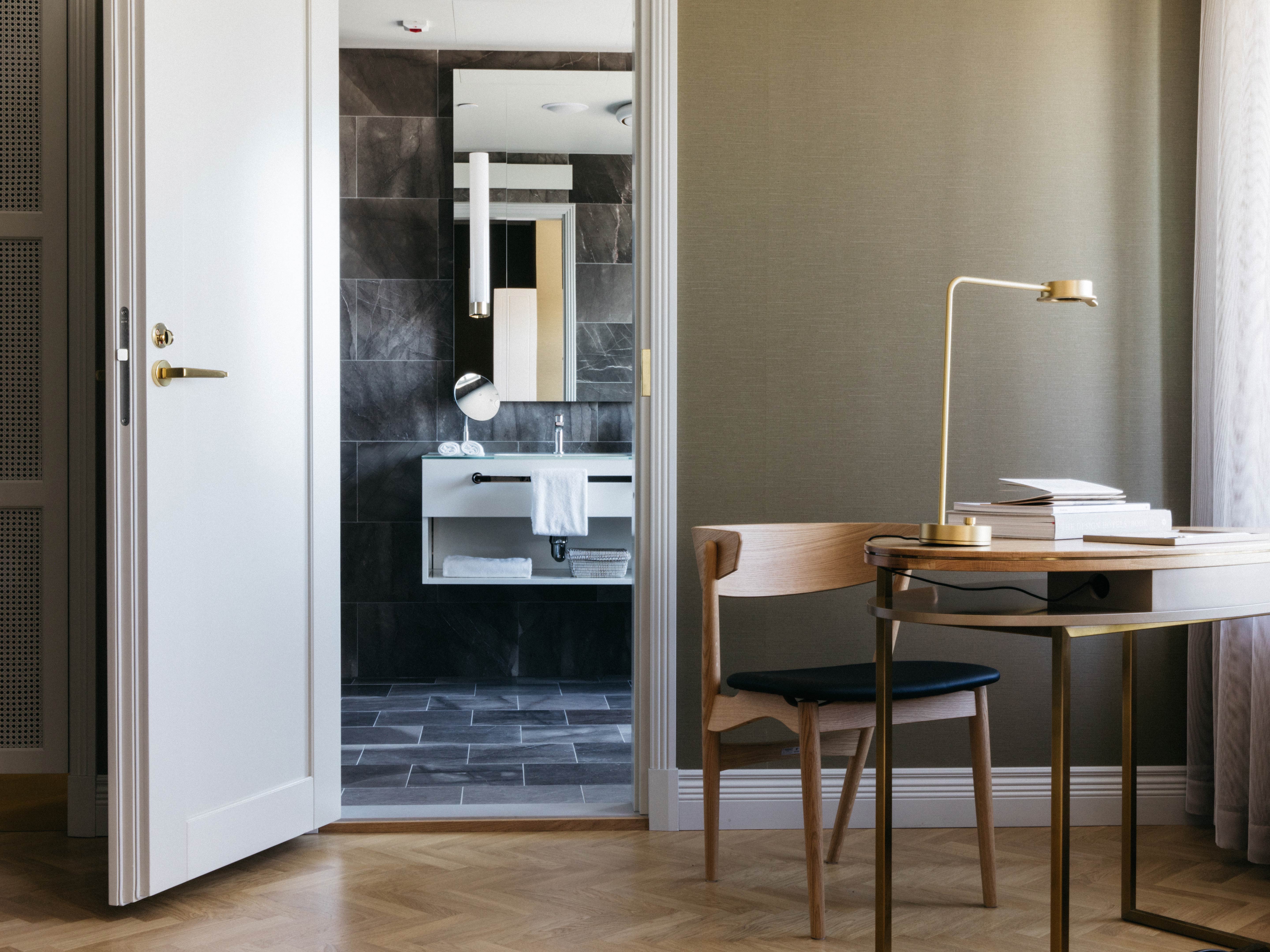 Hotel St. George Room interior Design