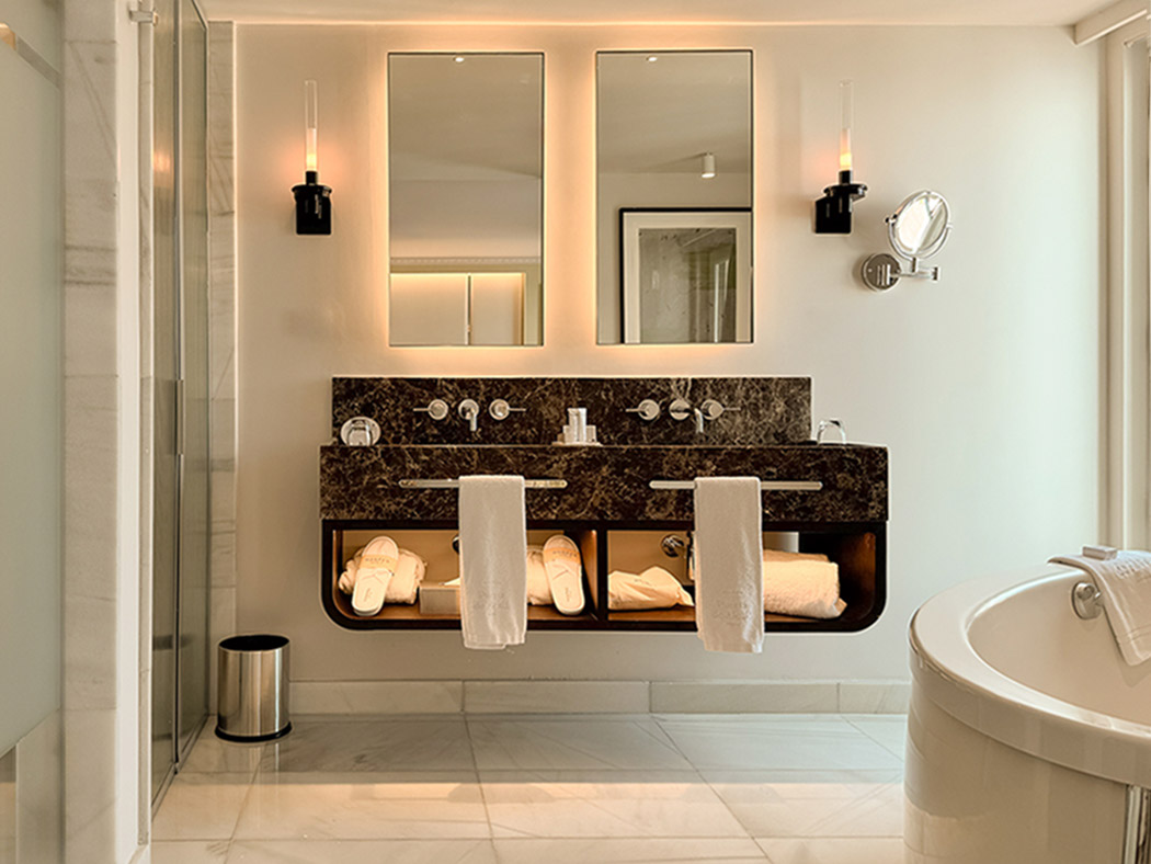 Hospes Puerta Alcala Dreamer Room R 08