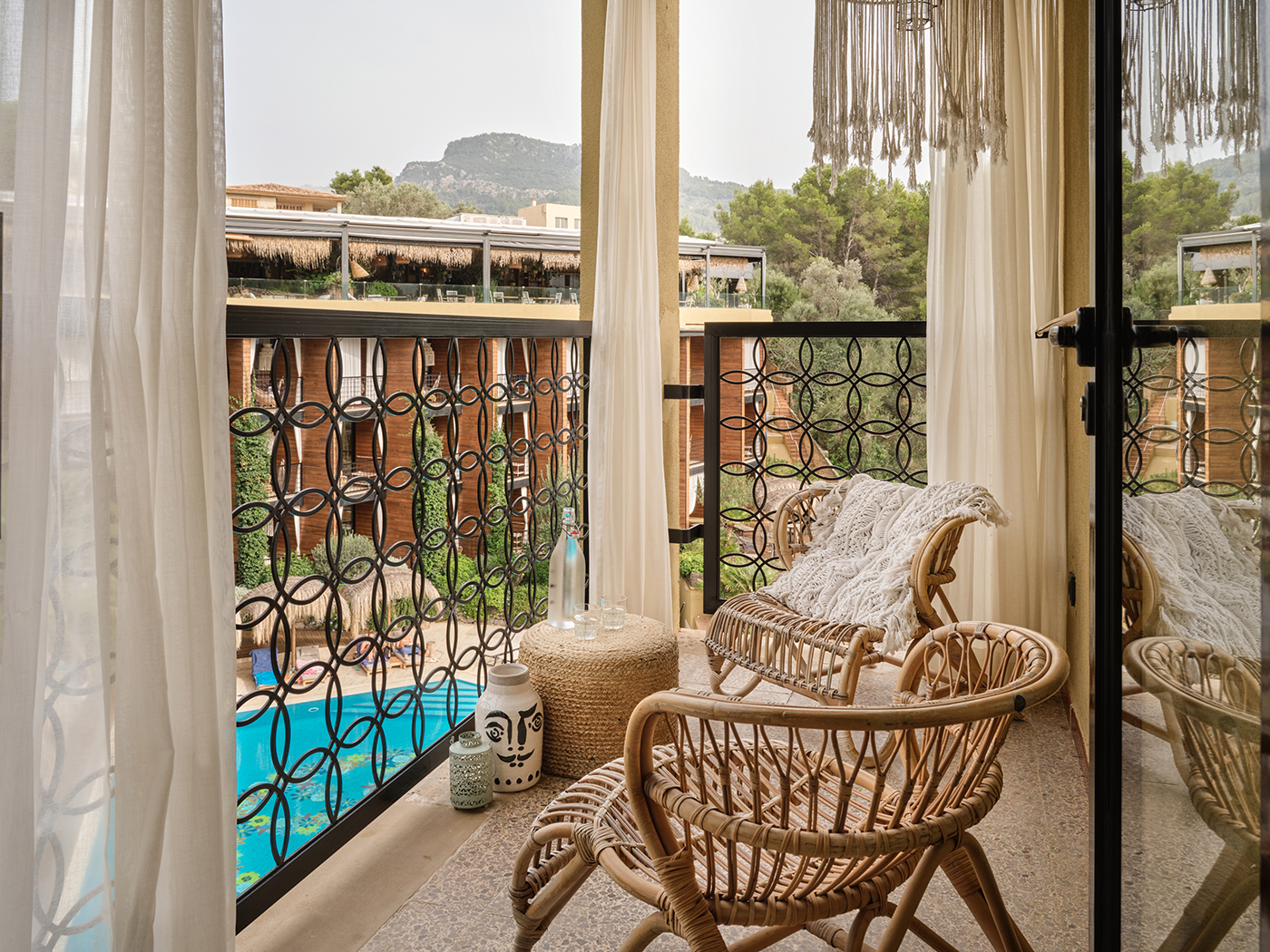 Bikini Island Studio R V3 03