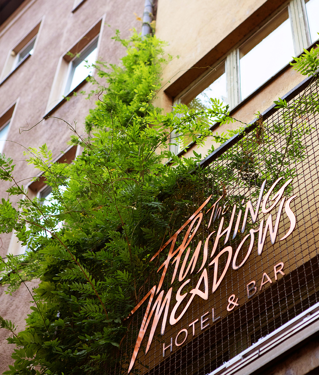 The Flushing Meadows Hotel And Bar Facade K 01 X2