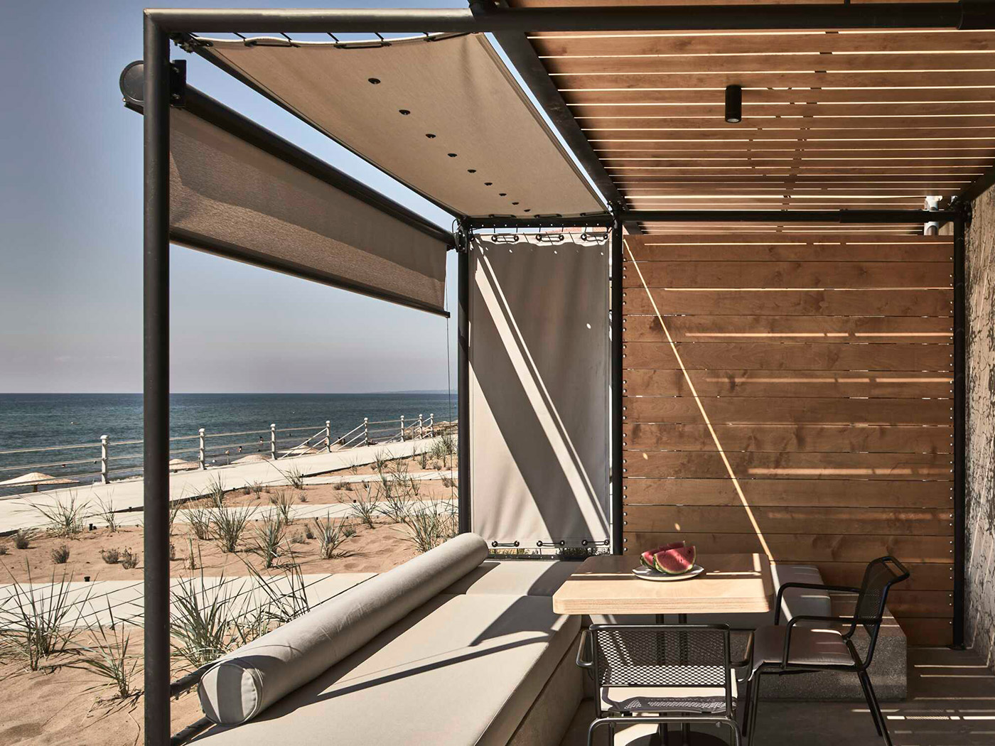 Dexamenes Seaside Hotel Beachfront Wine Tank Suite R 02