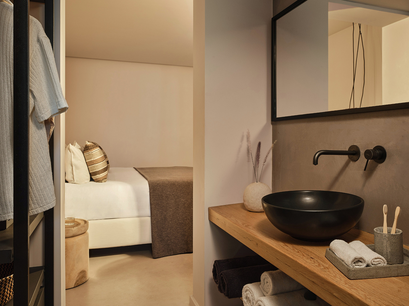 Minos Beach Seafront Bungalow R 03