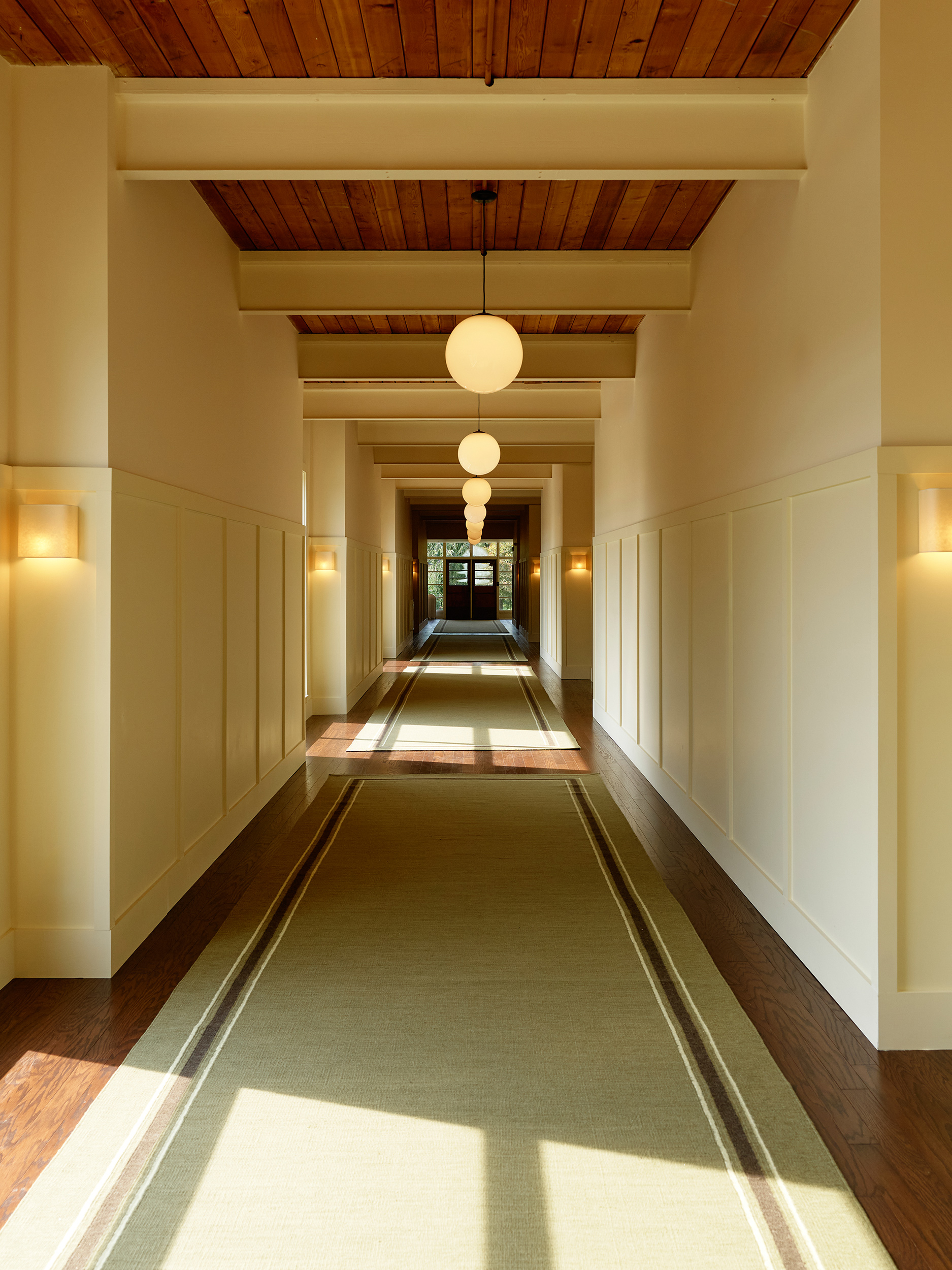G 10 Hill Hall