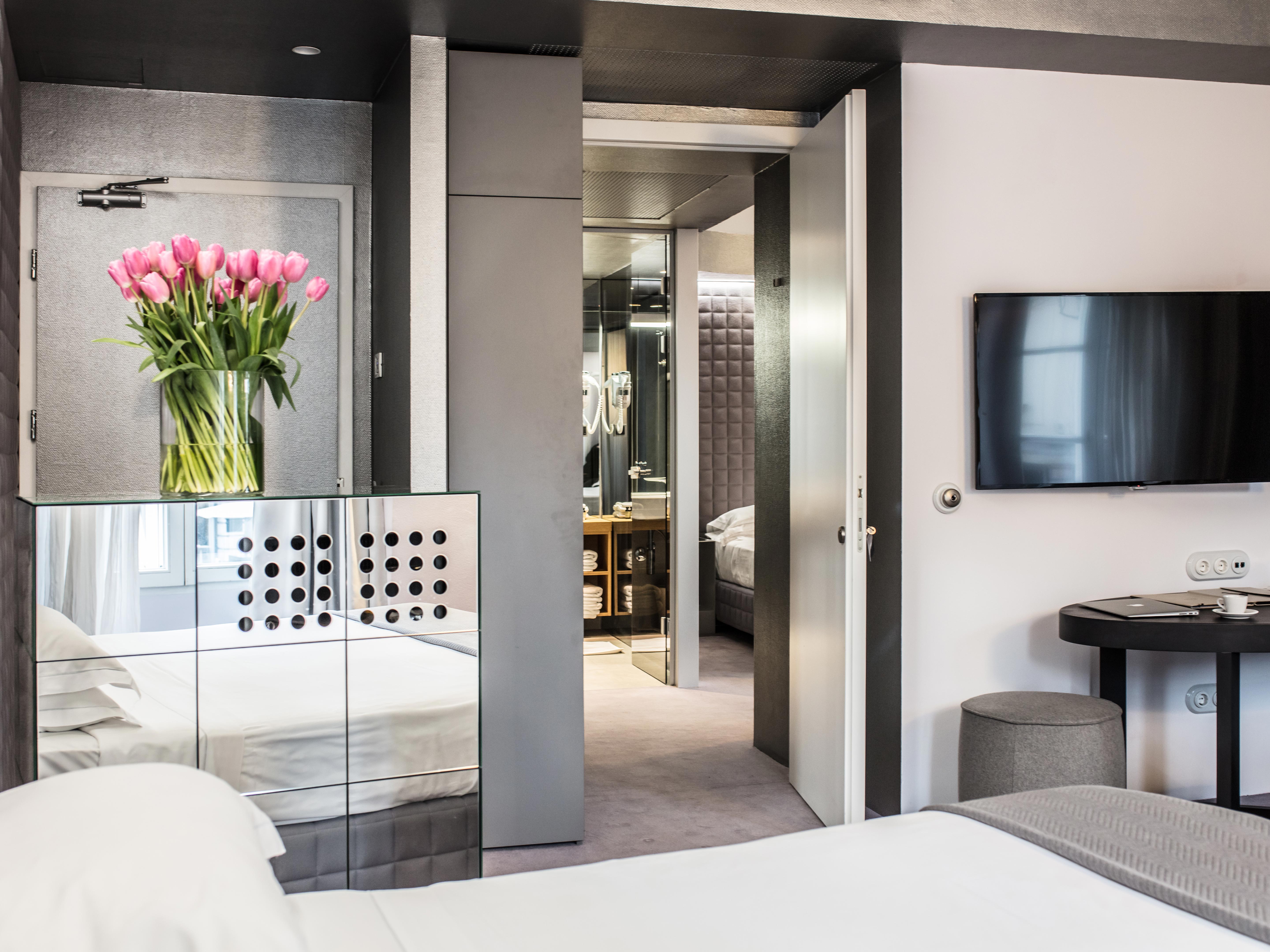 River Front, Vander Urbani Resort