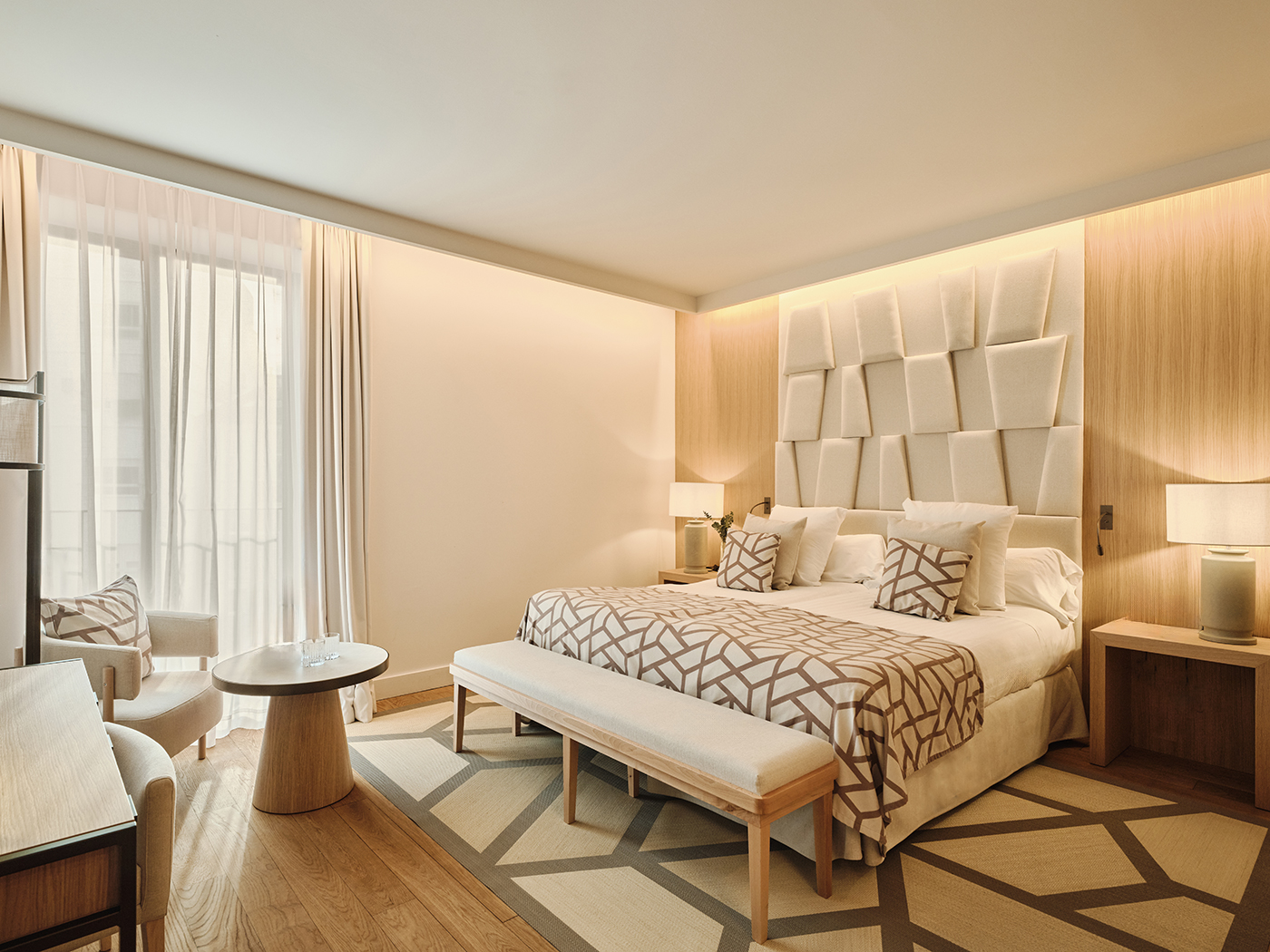 Hospes Palau De La Mar Deluxe Triple Room R 01