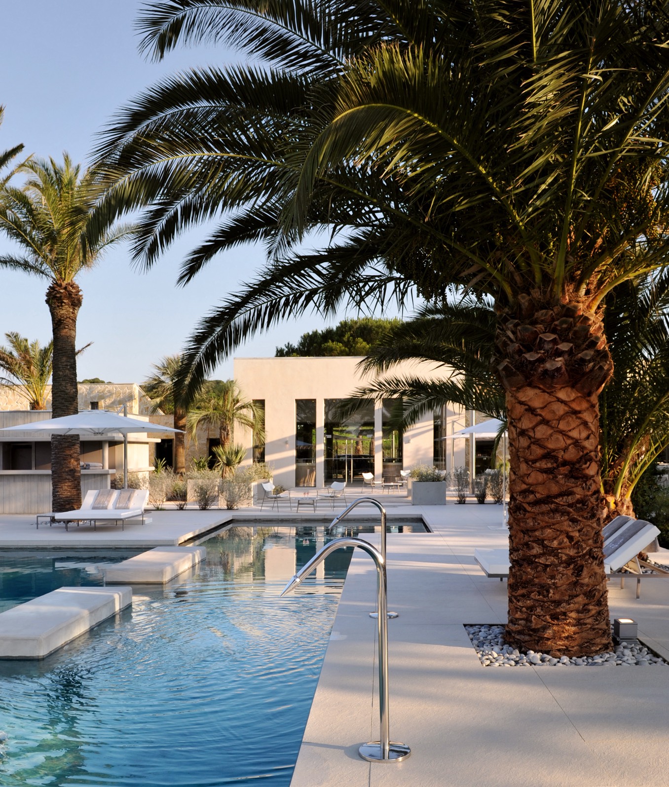 Hotel Sezz Saint Tropez Architecture (1)