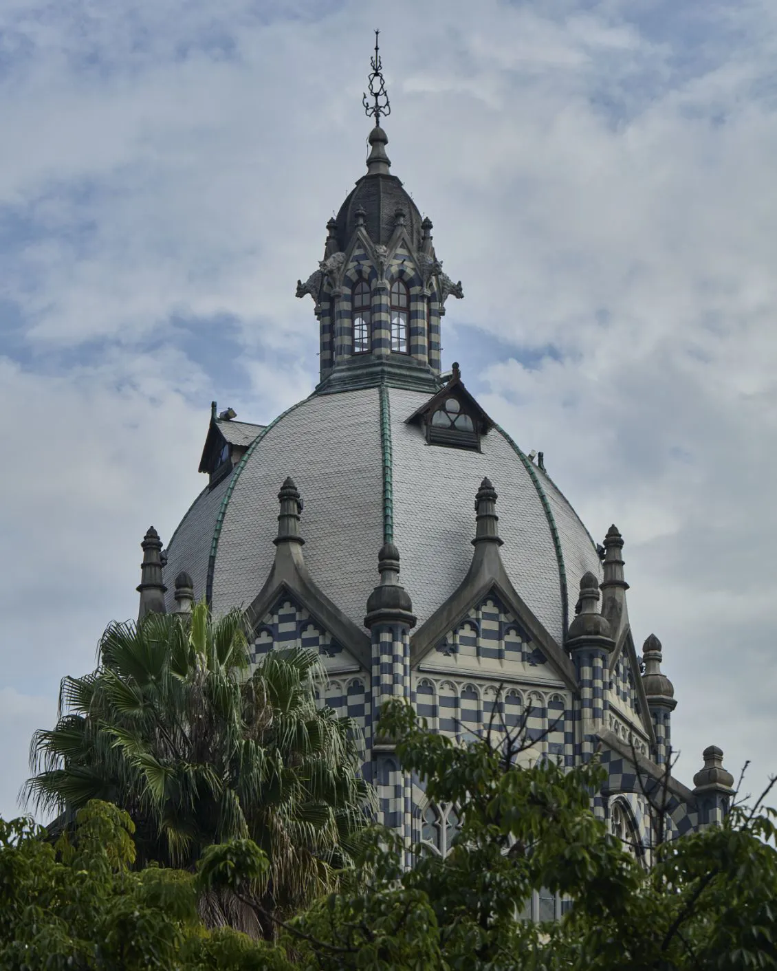 10 DIR 2026 Medellin Citys Historic Center Church