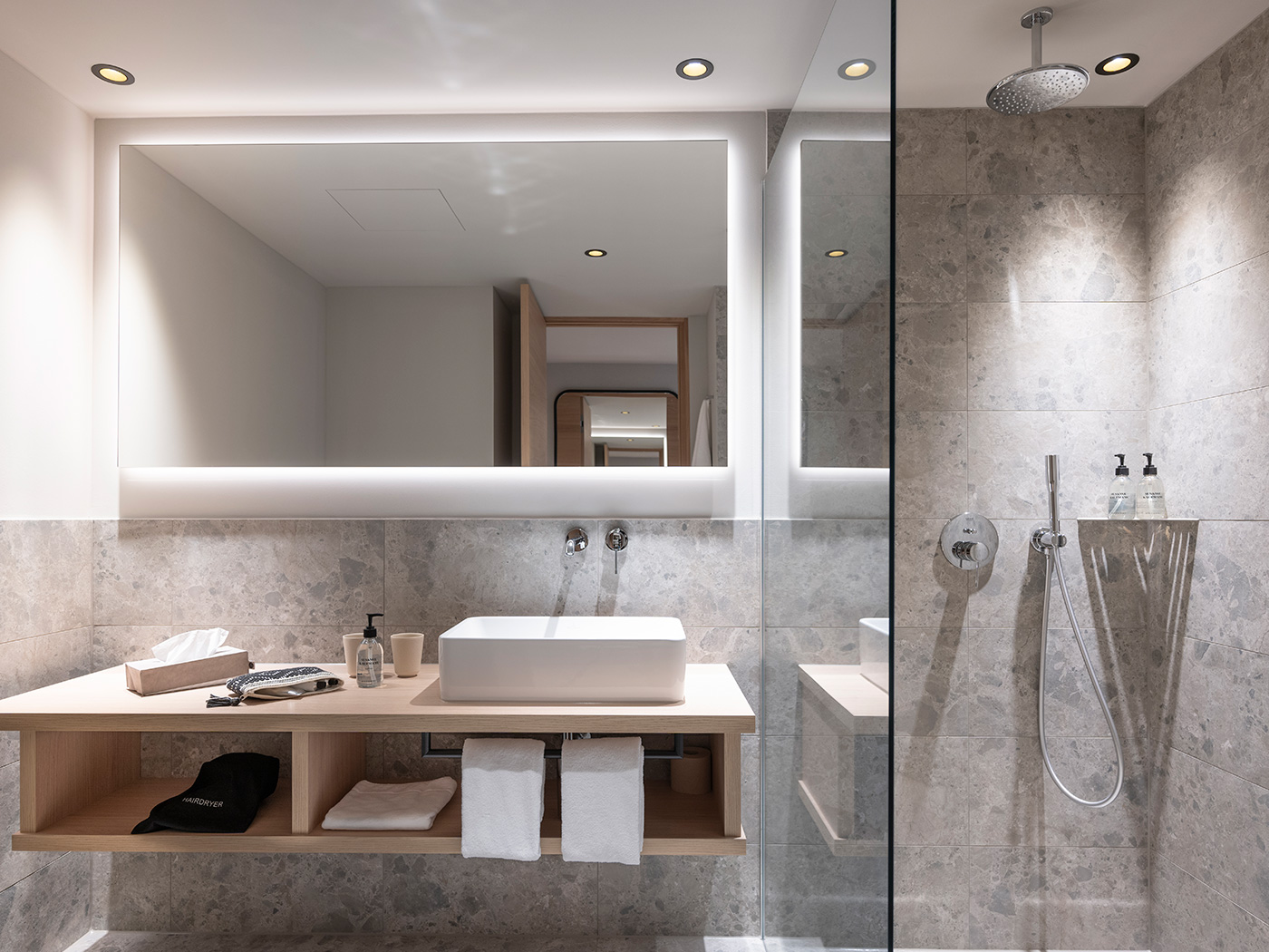 Seegut Zeppelin Courtyard View Room R 04