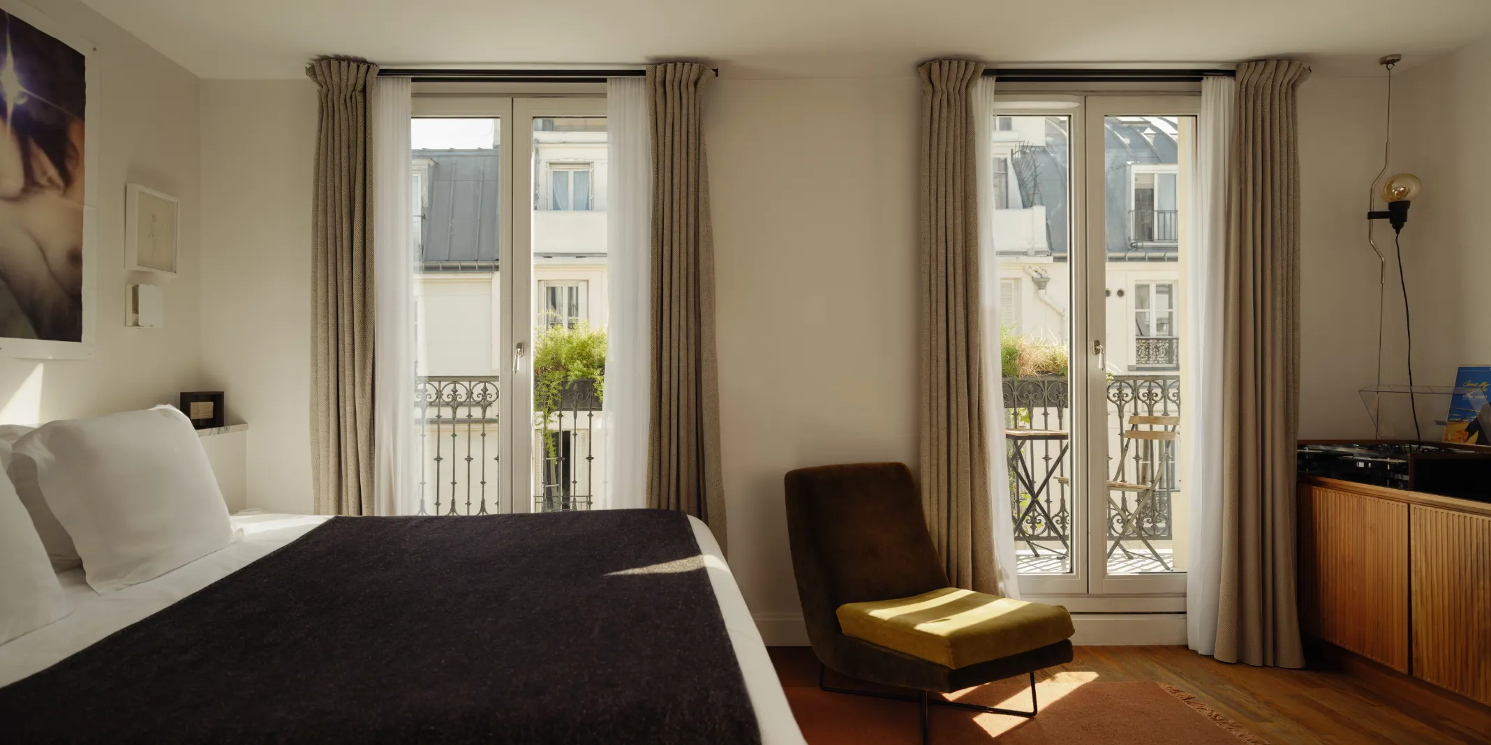 Le Pigalle Rooms