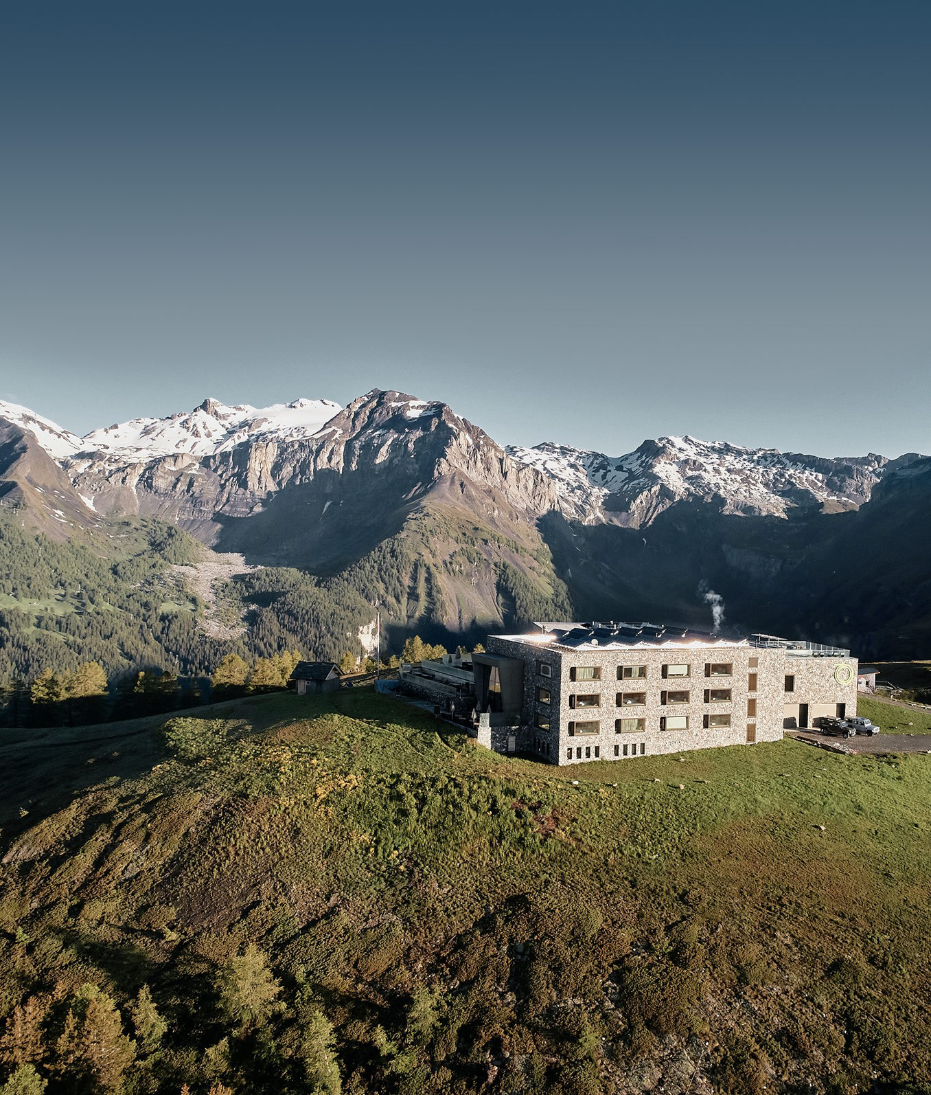 Chetzeron Architecture (3)