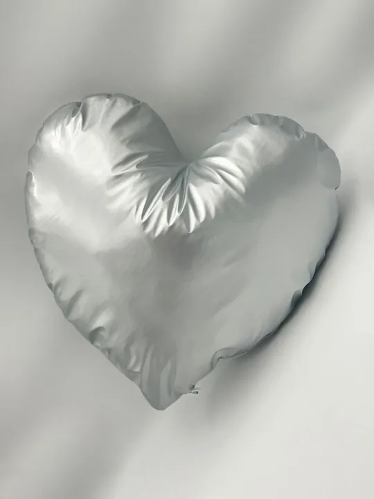 06 Gifting Guide (1)