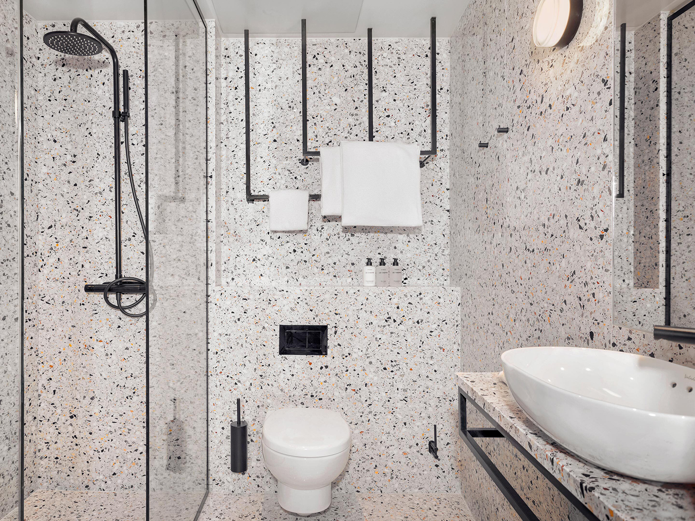 Blique By Nobis Blique Double R 07