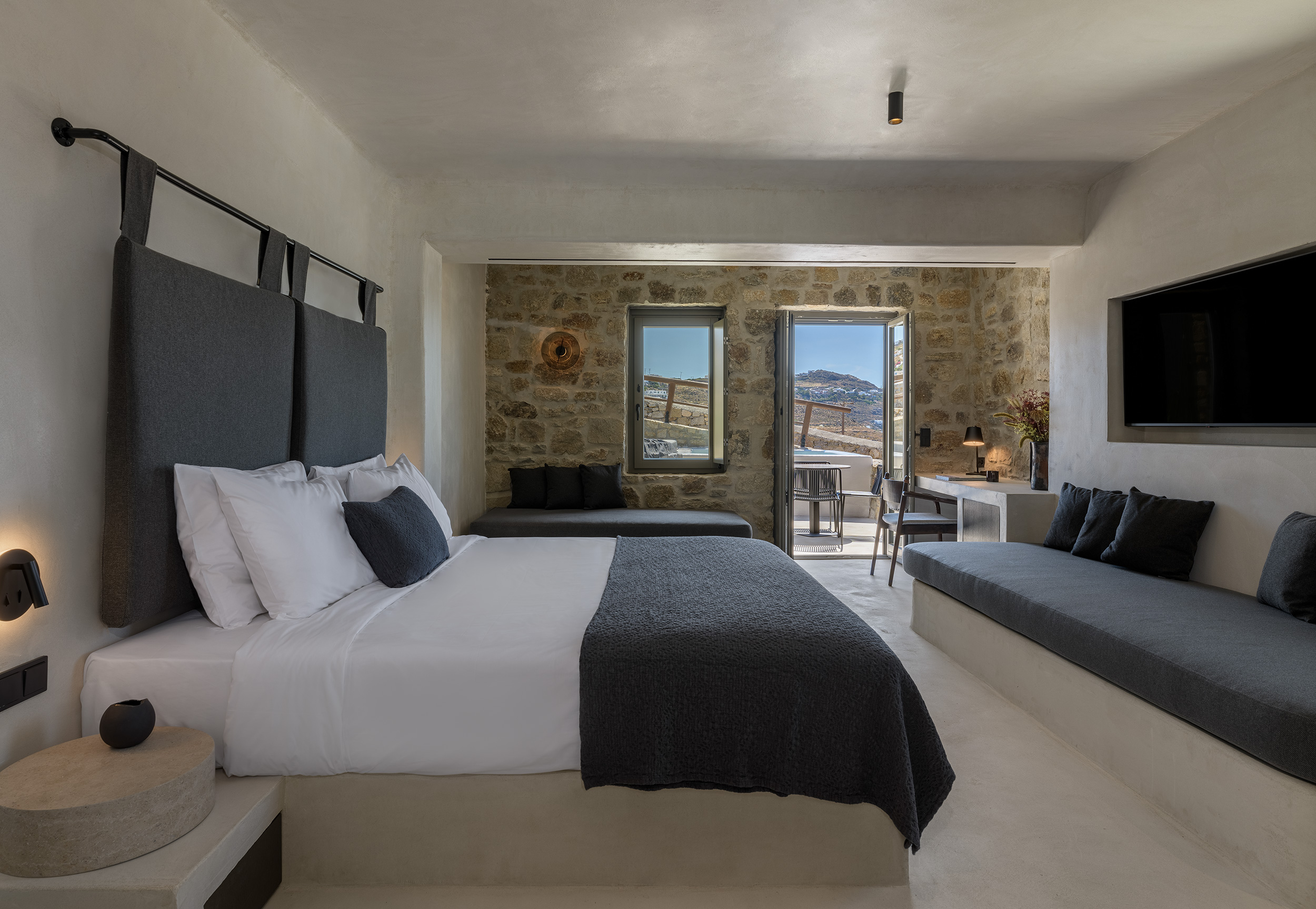 G 22 Rocabella Mykonos