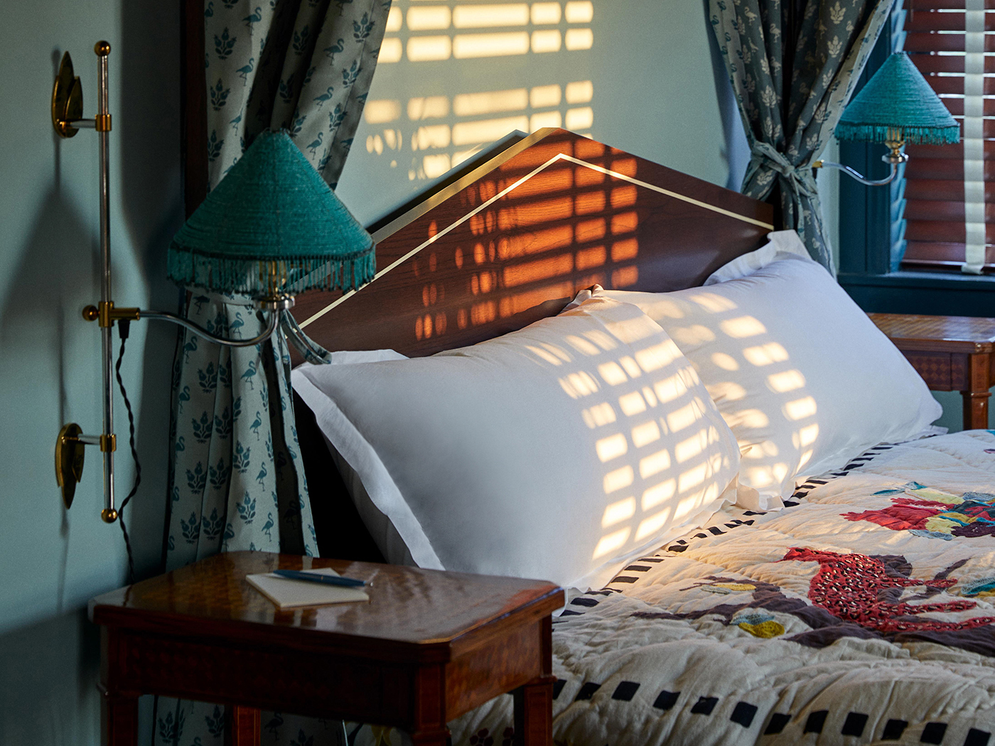 Hotel Ulysses Our Lady Of The Flowers R 03