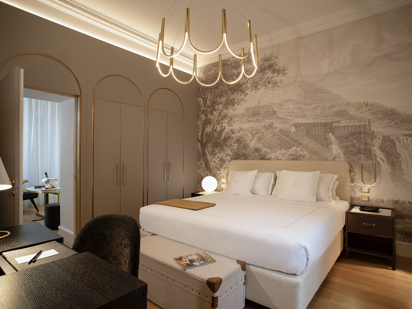 Elizabeth Unique Hotel Suite R 02