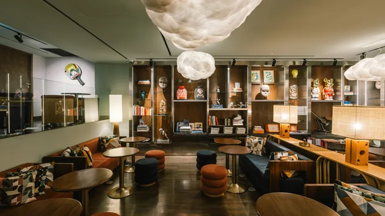 08 Literary Hotels