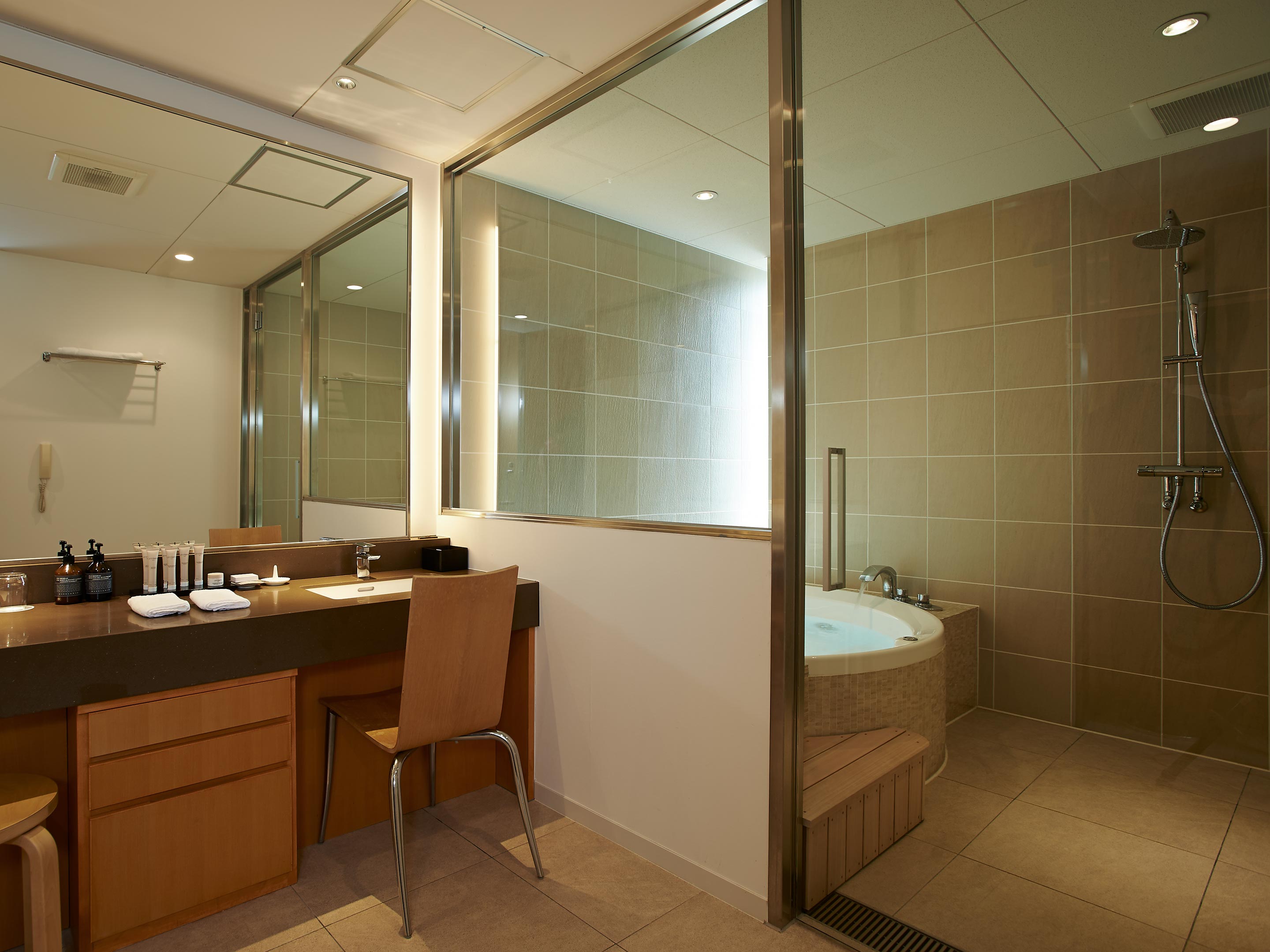 Setouchi Retreat Aonagi Rooms in Shikoku Island