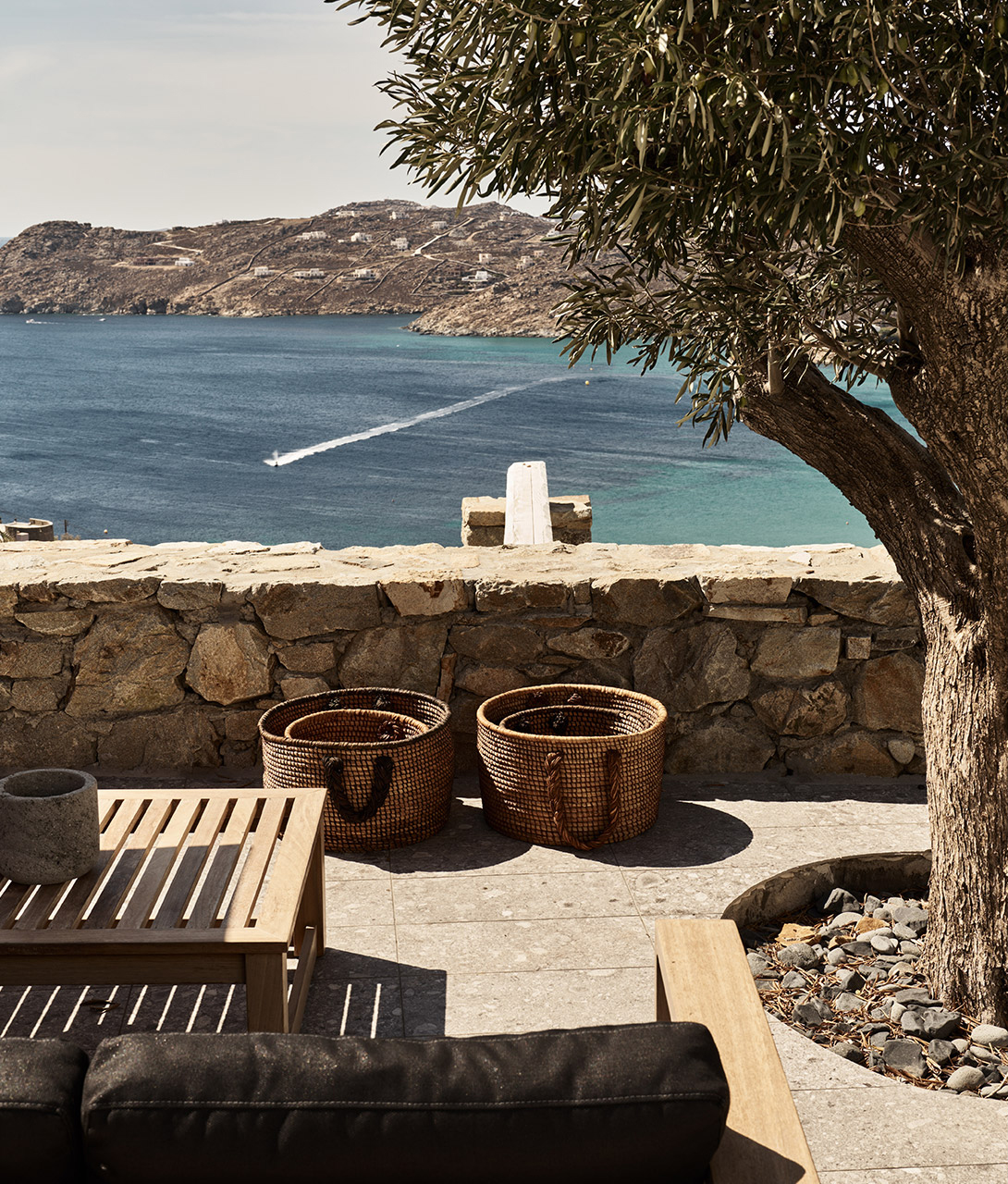 G 11 Myconian Avaton