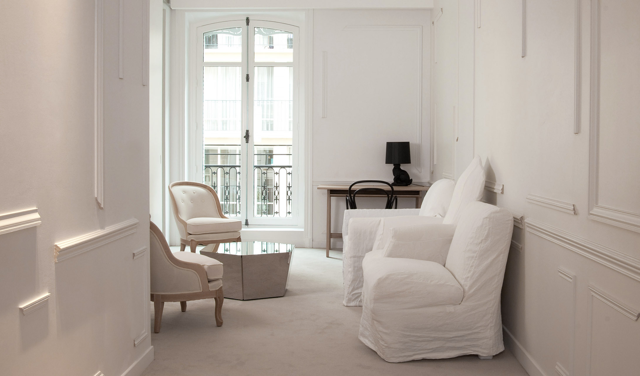 G 18 La Maison Champ Elysees