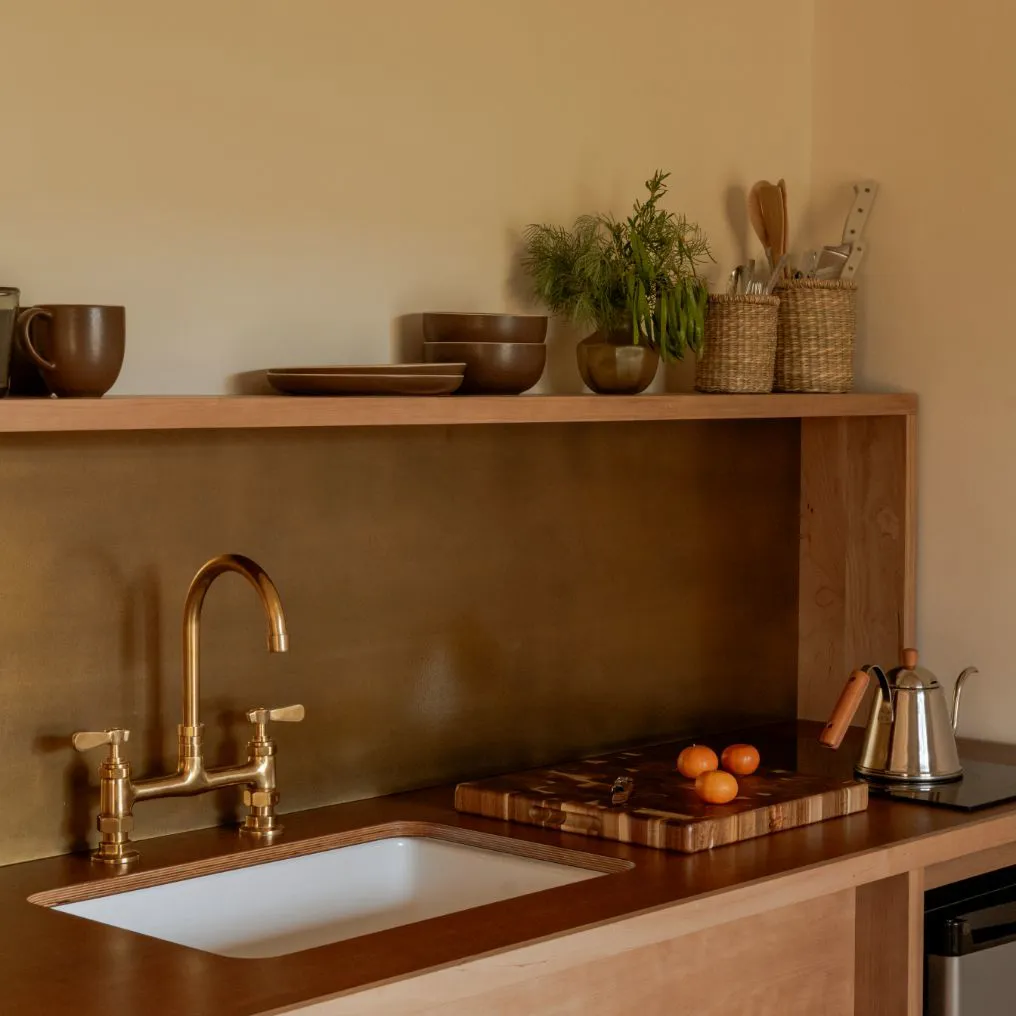 Hotel Wren Theme Box 02 Food And Drink 1