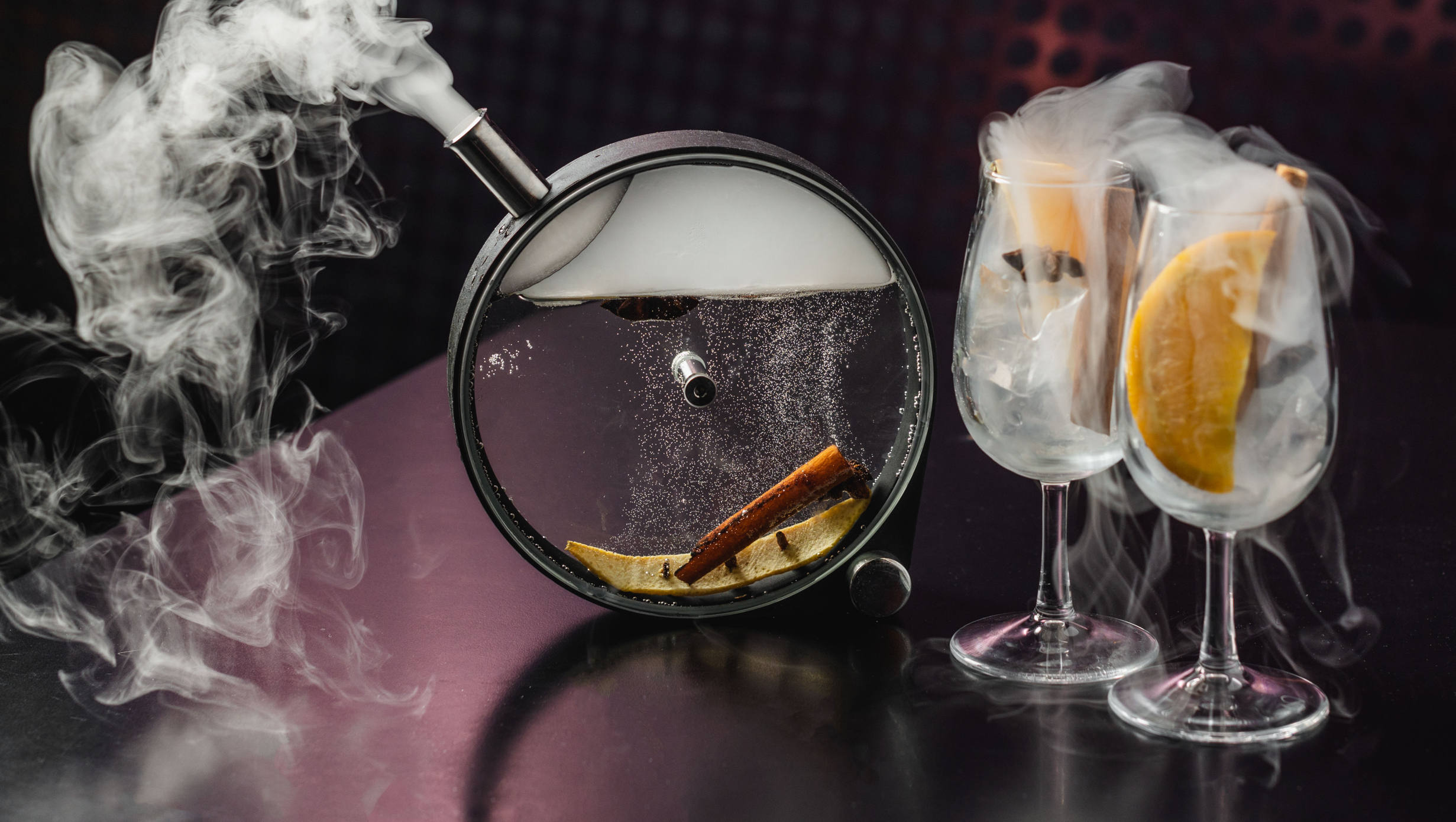 Adelphi Hotel Theme Box 1 02