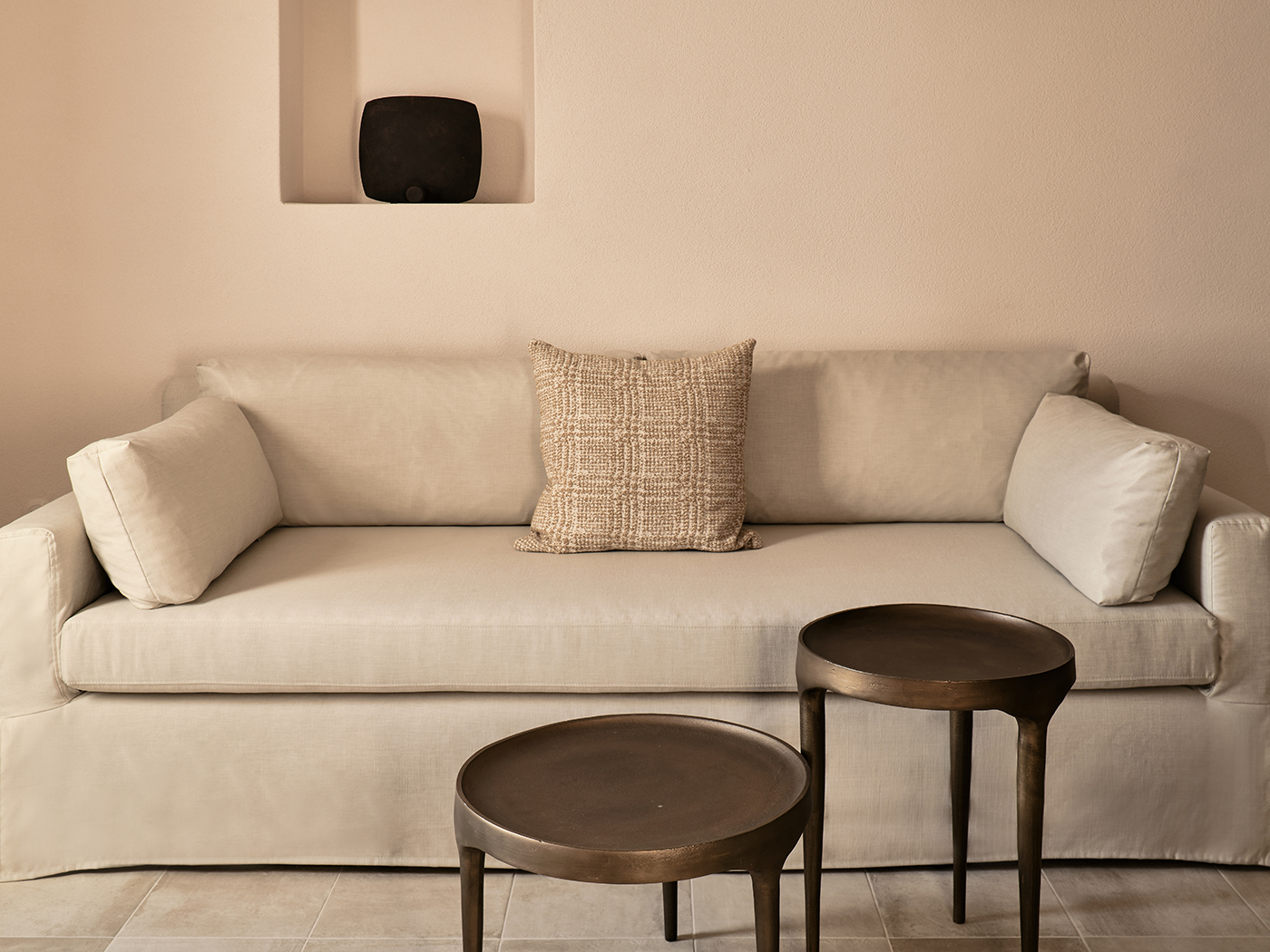 Parilio Eos Suite R 03