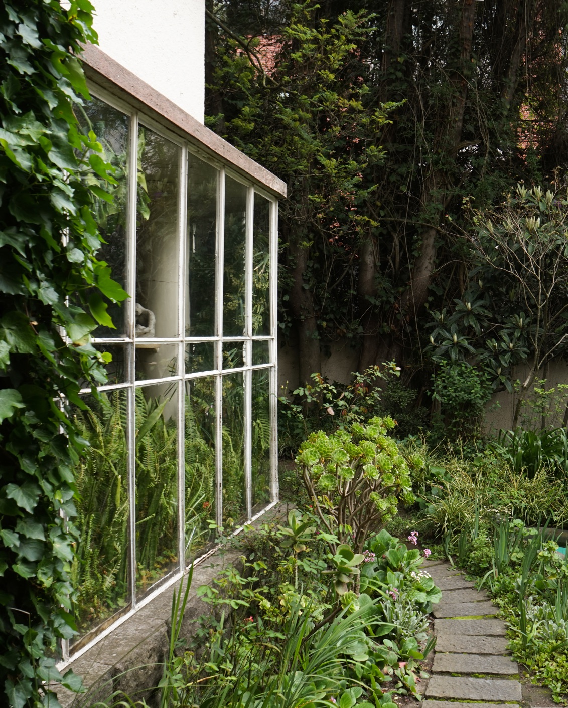 003 BP Quito 20Th Architecture