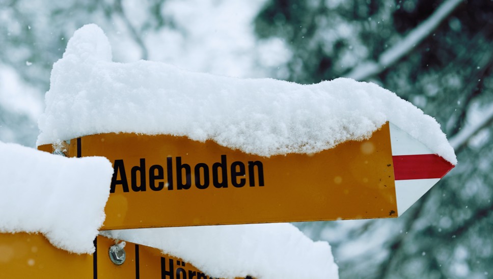005 Mbo Cambrian Adelboden Sign