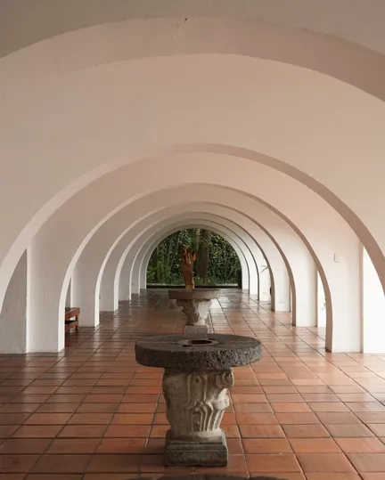 019 BP Quito 20Th Architecture