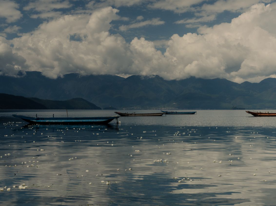 05 DH Water Centered Stays The Arcadia Place Lugu Lake Neighborhood Lake Boats