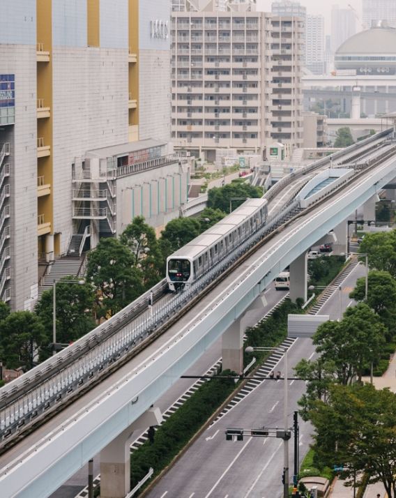 W40 41 Destination Guides Japan