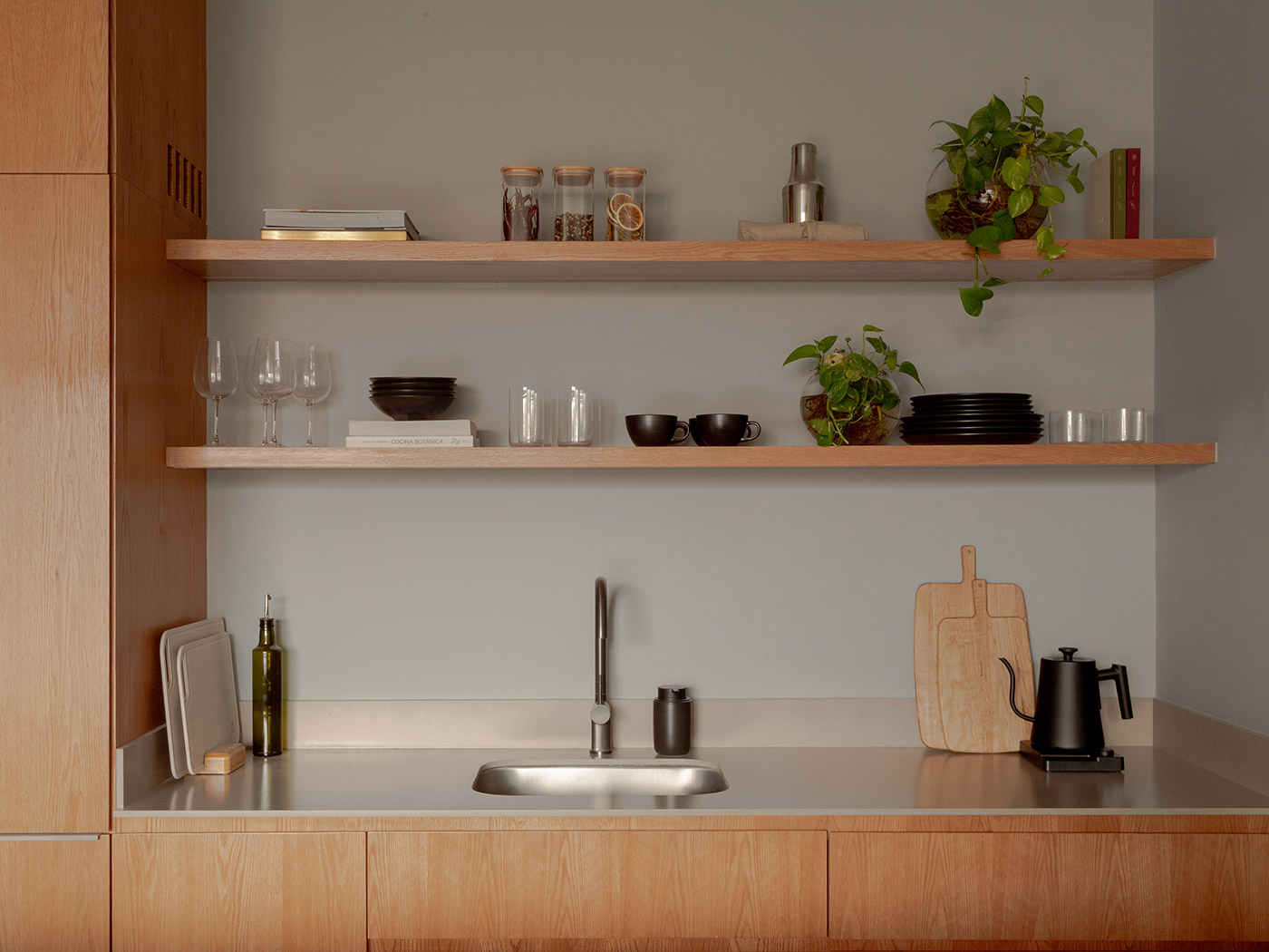 Wake Medellin Lounge 1 Bedroom Residence R 03 (1)