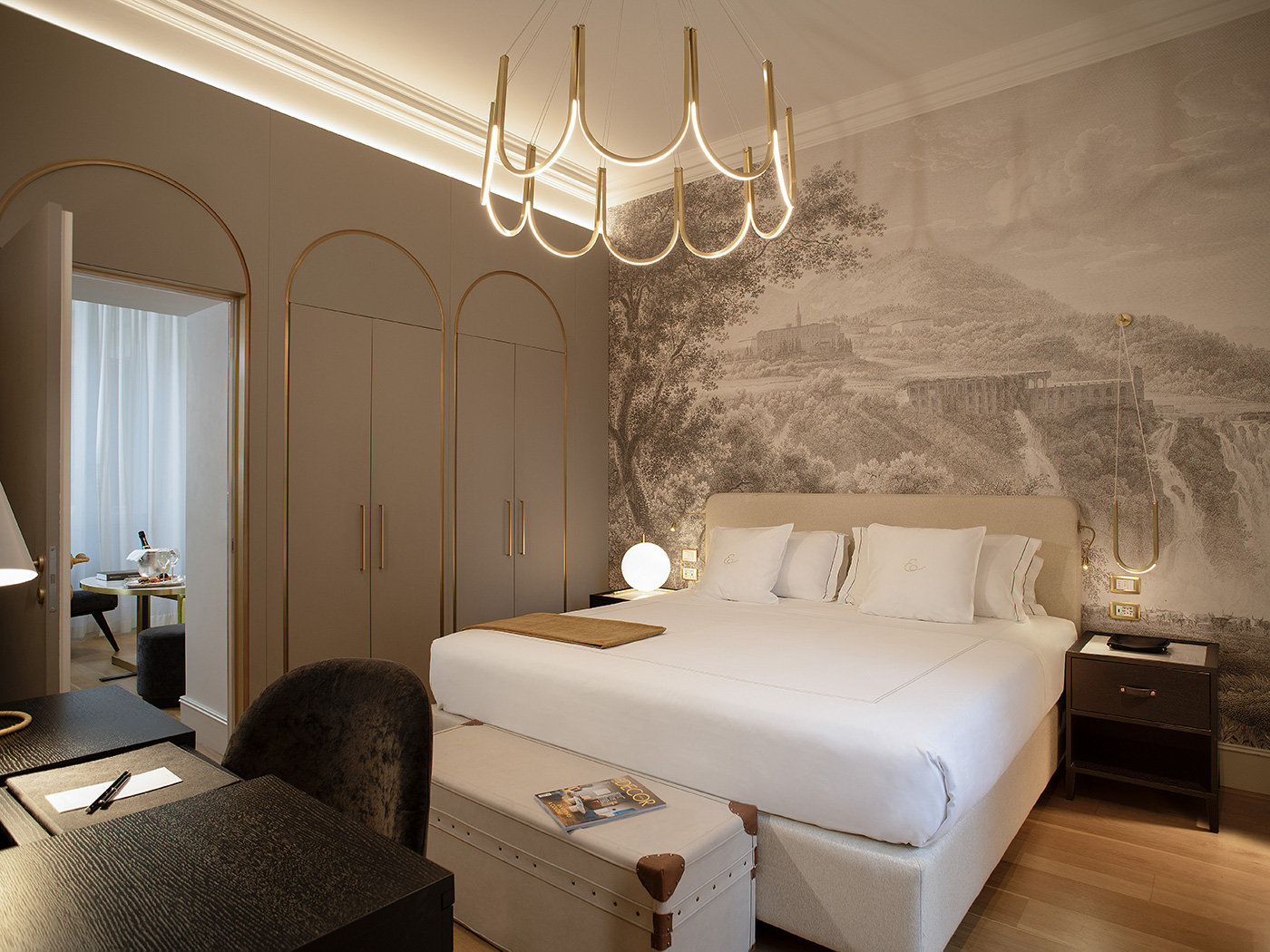 Elizabeth Unique Elizabeth Master Suite R 03