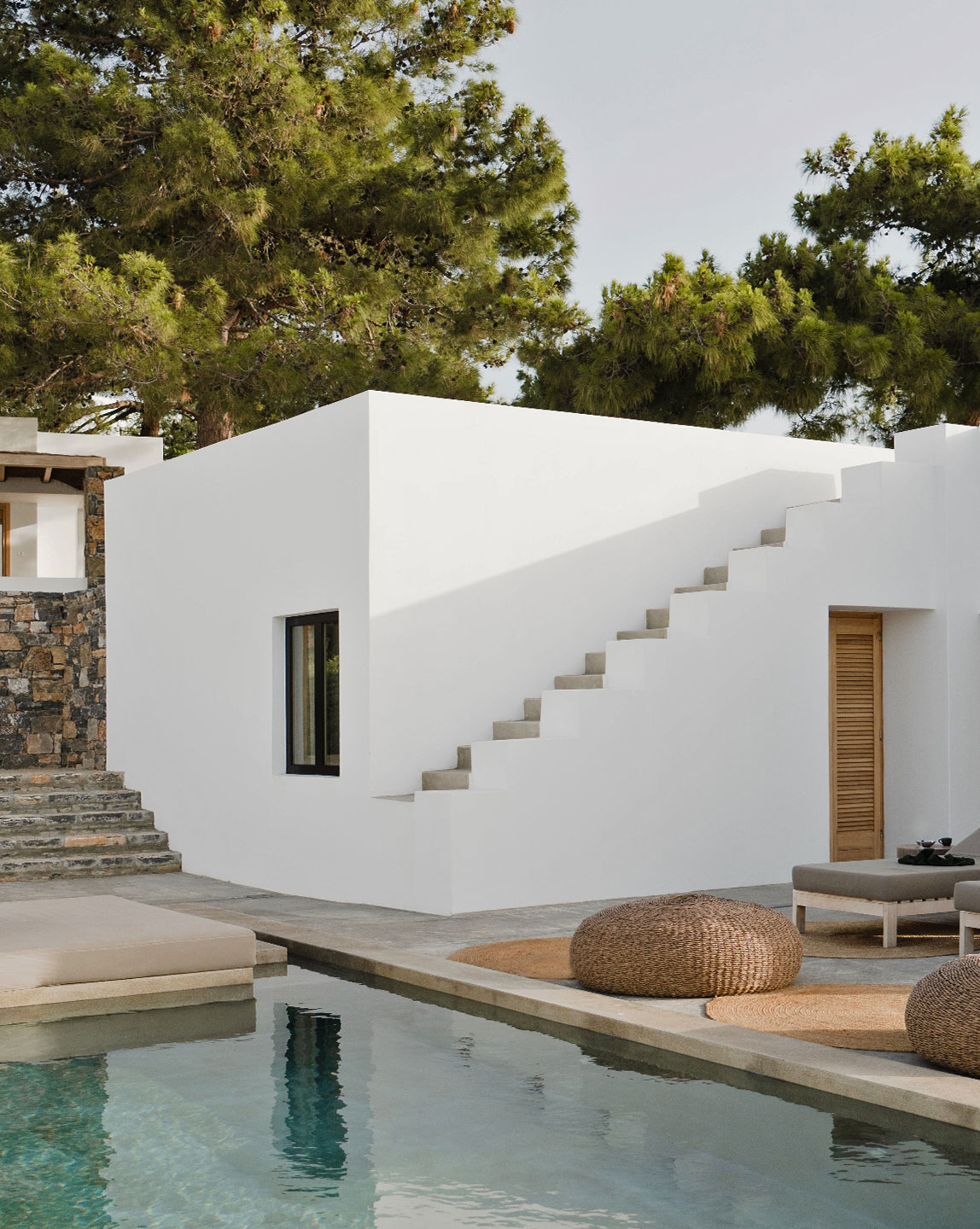 Minos Beach Art Hotel