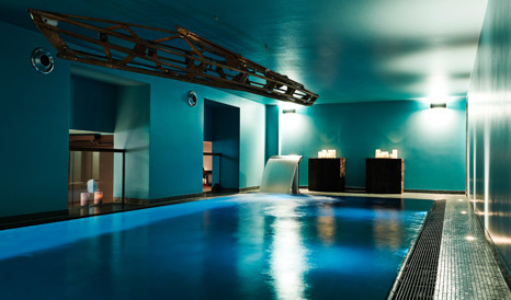 hotel-zum-loewen-pool-spa-area-M-09-r.jpg