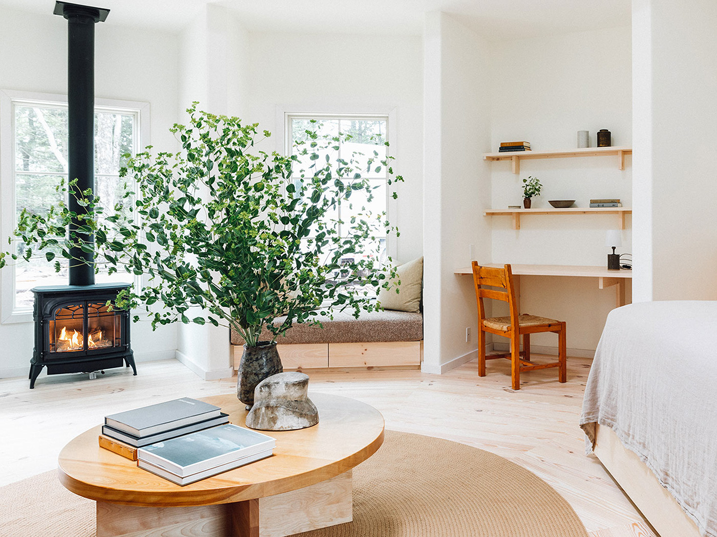 Scribners Catskill Lodge Standard Round R 02