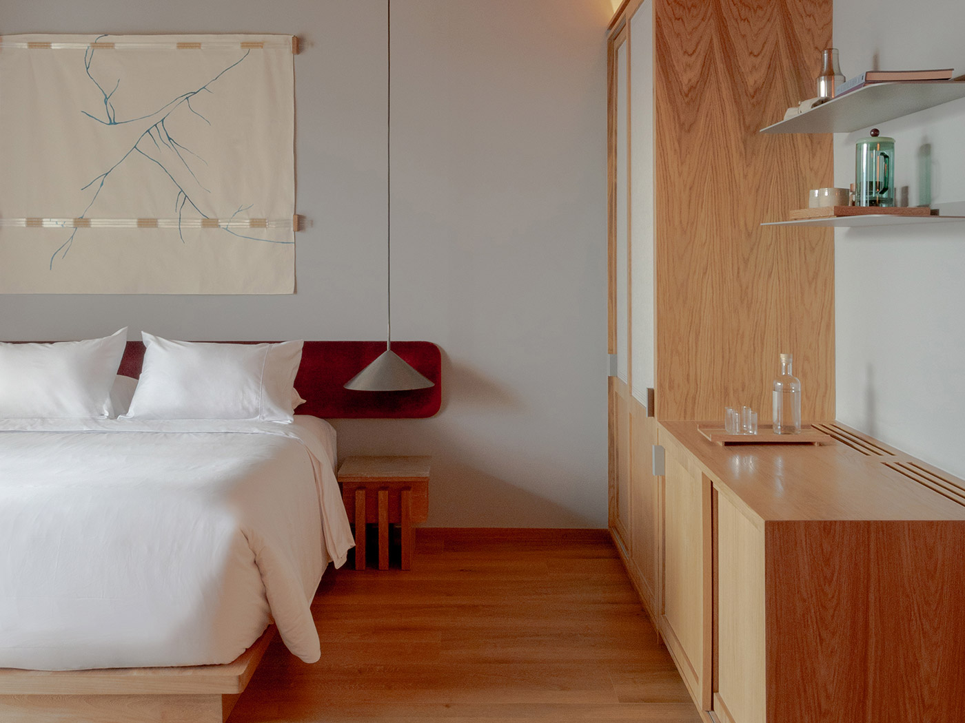 Wake Medellin Lounge Suite R 05