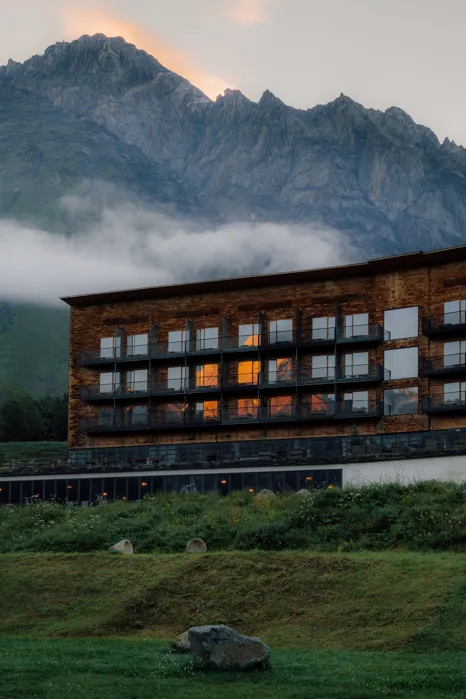 G 14 Rooms Hotel Kazbegi