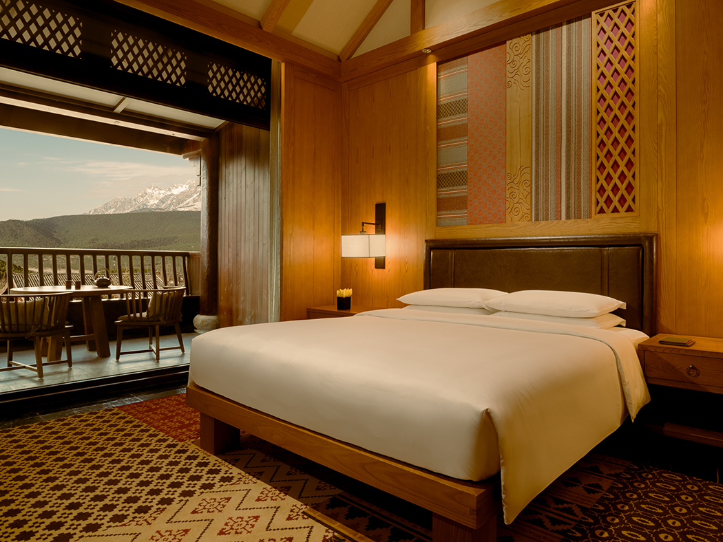 Jinmao Mountain Executive Suite R 02