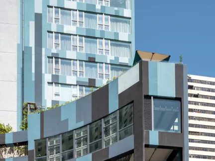 003 Girish Jhunjhnuwala Ovolo Southside Facade