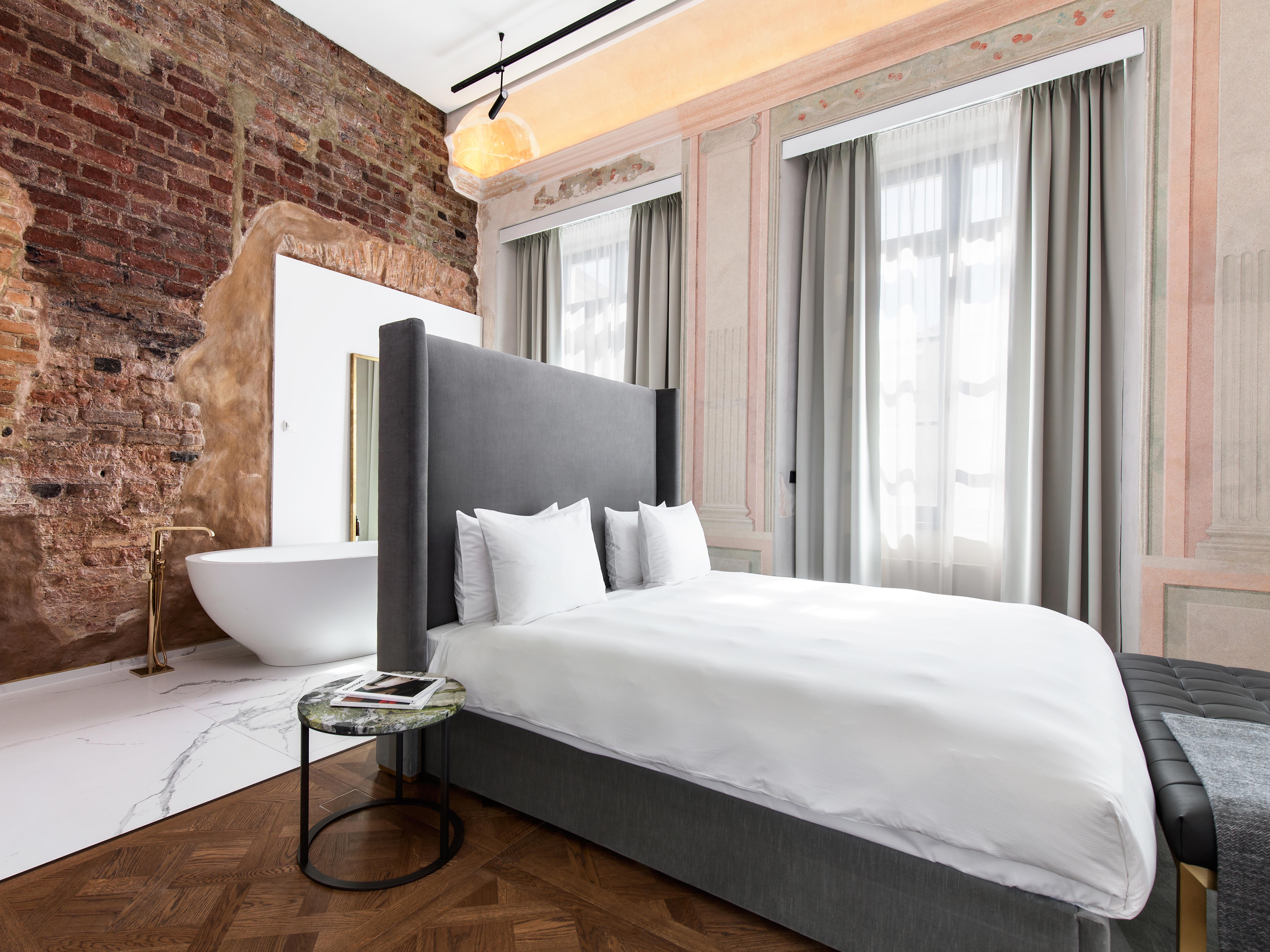 Town Hall Signature Suite, Hotel Pacai